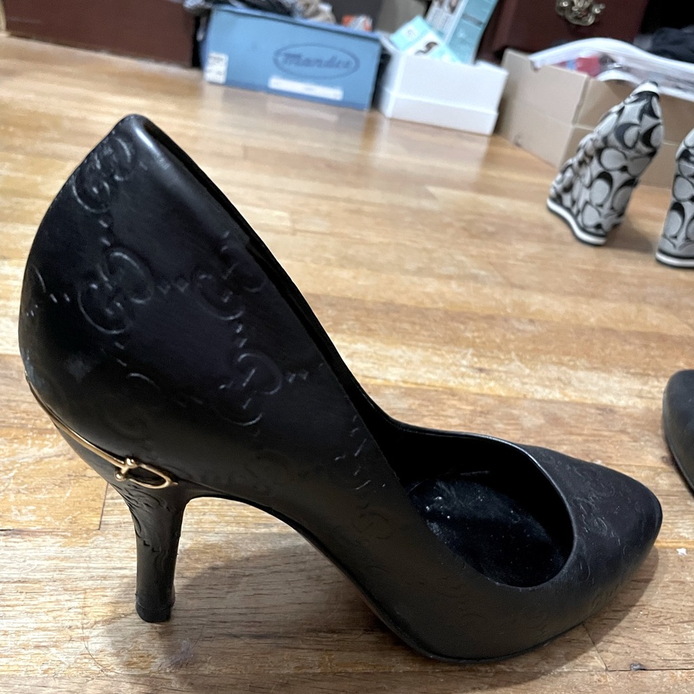 Guccissima Logo Gucci Pumps size 37.5 aka 7 1/2 US